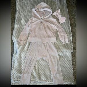 Kate Quinn velvet sweater set with bow